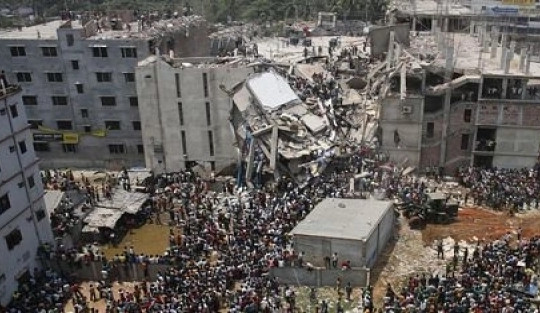 Tòa nhà 8 tầng 'vỡ vụn' chỉ trong 90 giây, thảm họa sập nhà kinh hoàng nhất lịch sử khiến hơn 1.000 người thiệt mạng