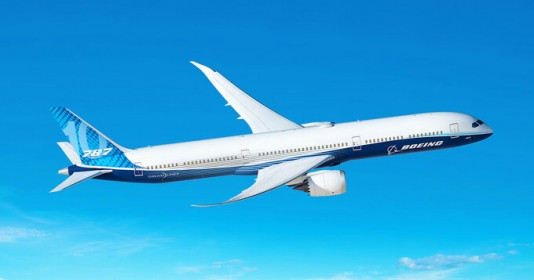 Máy bay Boeing 787-9 đột ngột giảm độ cao, phi hành đoàn cùng hơn 200 hành khách 'rơi tự do' mất kiểm soát, nhiều người bị hất văng lên nóc cabin