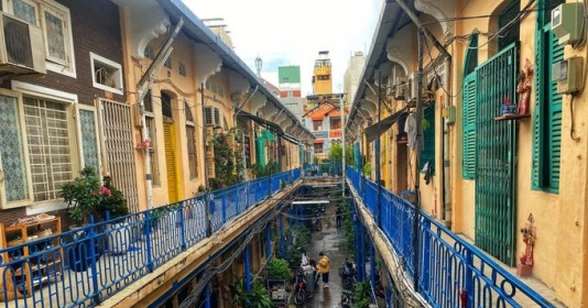 Khám phá con hẻm trăm tuổi ‘sống chậm’ giữa lòng Sài Gòn, từng là địa điểm check in hot ‘rần rần’ bởi kiến trúc độc đáo