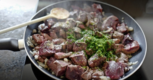 2 loại thực phẩm sẵn ở chợ Việt là ‘báu vật’ cho sức khỏe tim mạch, giúp gìn giữ tuổi xuân