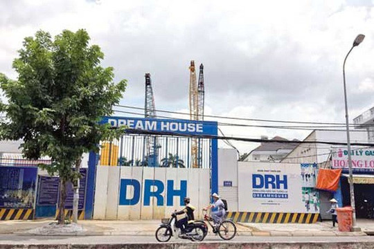 Bị Ernst & Young “bất ngờ” từ chối kiểm toán, DRH Holdings xin gia hạn nộp báo cáo tài chính
