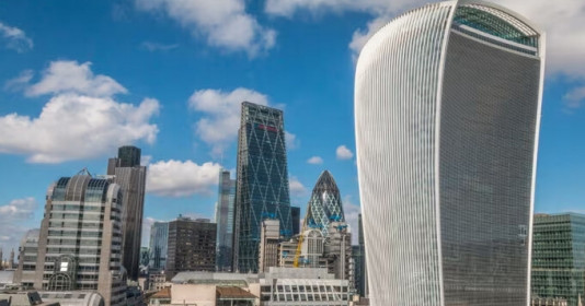 Tòa nhà ‘bị ghét’ nhất nước Anh: Quy mô 33.000m2, có hình dáng giống bộ đàm