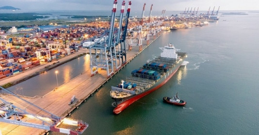 Cảng nước sâu lớn nhất Việt Nam top 12 thế giới, được 'đại bàng' Mỹ ngỏ ý đầu tư sẽ trở thành siêu cảng trung chuyển quốc tế