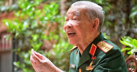 Vị Đại tướng trăm tuổi duy nhất của Việt Nam còn sống: 102 tuổi vẫn minh mẫn, đọc sách báo hàng ngày, một trong những cái tên kiệt xuất của lịch sử dân tộc