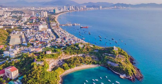 Thành phố biển trăm tuổi của Việt Nam là đại diện duy nhất châu Á lọt top bãi biển tuyệt vời nhất thế giới cho người nghỉ hưu