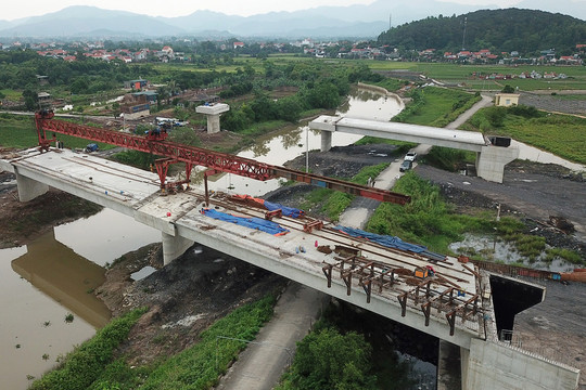 Hiện trạng loạt dự án cầu do Tập đoàn Thuận An thi công ở Quảng Ninh