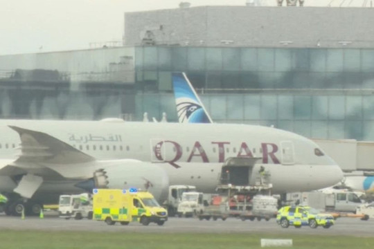 Hàng không liên tục gặp sự cố: Boeing 787 gặp nhiễu động không khí, 12 người bị thương