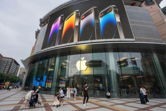 Doanh số iPhone vụt tăng 52%, Apple sáng cửa soán ngôi Huawei ở Trung Quốc
