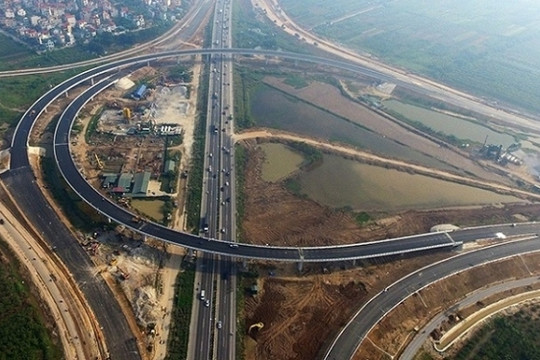 Nhóm cổ phiếu ngành hạ tầng giao thông: Bứt phá nhờ triển vọng đầu tư công