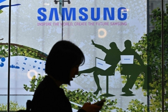 Samsung 'họa vô đơn chí': 28.000 nhân viên sắp đình công, cổ phiếu lao dốc