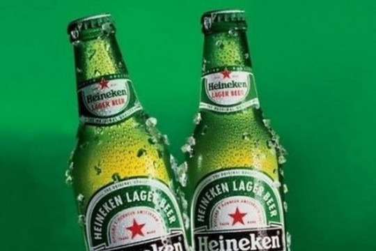 Đứng đầu trong 'tứ hoàng' bia Việt, Heineken chống đỡ ra sao trước sự suy giảm của toàn ngành đồ uống có cồn?
