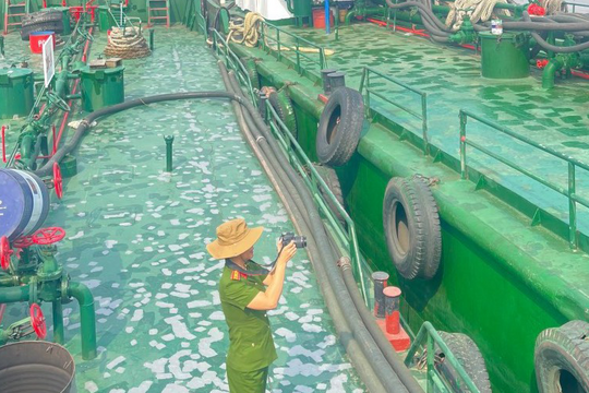 Thêm 2 cán bộ hải quan Bà Rịa - Vũng Tàu liên quan đường dây buôn lậu xăng dầu