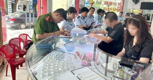 Nam Định: phạt 250 triệu đồng với 11 cơ sở kinh doanh vàng