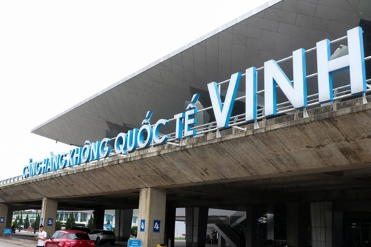 Sân bay Vinh bất ngờ phải đóng cửa 4 tháng
