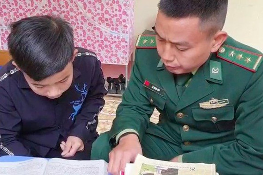 Những bố nuôi Biên phòng của trẻ mồ côi ở vùng cao biên cương Hà Giang