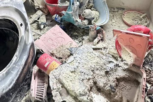 Cháy chung cư mini ở Hà Nội, 30 người thoát xuống tầng 1 an toàn