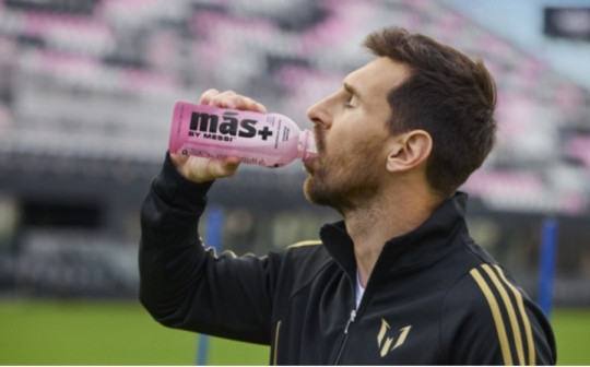 Messi ra mắt thương hiệu đồ uống, có dễ thành ‘cá mập’ ở thị trường 33 tỷ USD?