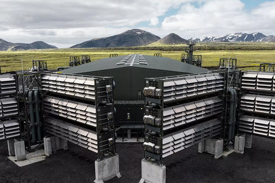 Cỗ máy khổng lồ xử lý CO2 trực tiếp lớn nhất thế giới