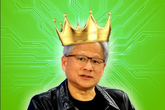 Chỉ 3,5% cổ phần Nvidia giúp CEO Jensen Huang x3 tài sản, vượt 100 tỷ USD