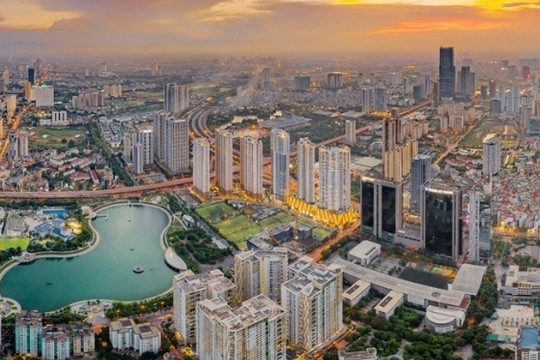 UOB: Kinh tế Việt Nam đi đúng hướng, dự báo GDP tăng 6% trong quý II