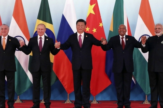Kế hoạch loại bỏ đồng USD ‘chỉ thắng không thua’ nếu BRICS đồng lòng làm được ‘một việc’
