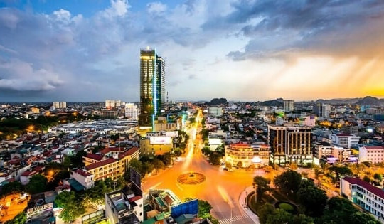 Địa phương 'sát vách' thành phố nhỏ nhất Việt Nam sắp lên thị xã, trở thành trung tâm công nghiệp và dịch vụ
