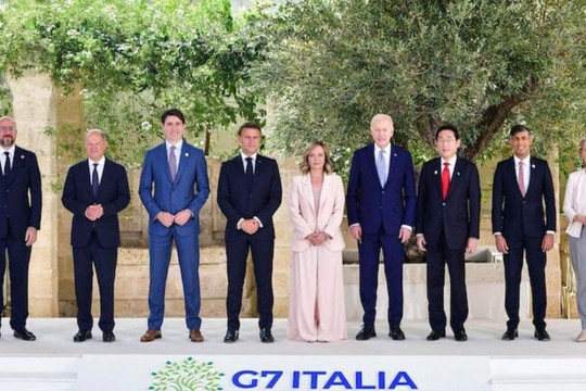 G7 dần mất "sân chơi" vào tay BRICS?