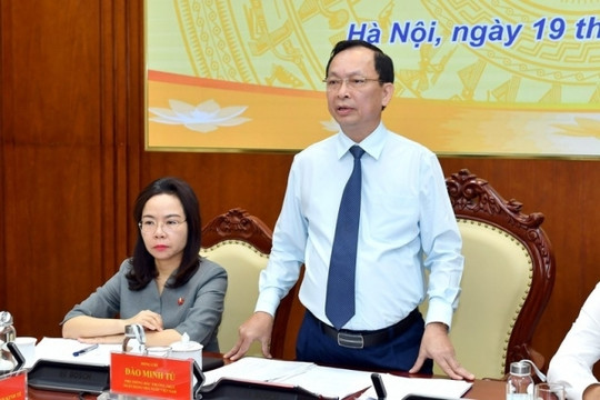 Phó Thống đốc Đào Minh Tú: Nhiều ngân hàng đã nỗ lực, cán bộ tín dụng tích cực tìm kiếm từng khách hàng