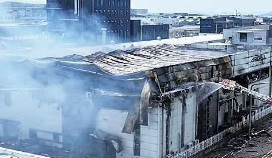 Thảm kịch hỏa hoạn 'nuốt chửng' nhà máy pin lithium, 20 thi thể được tìm thấy