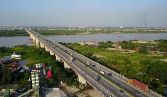 Cây cầu 7.500 tỷ đồng, bắc qua sông Hồng chuẩn bị được 'lên đời'?