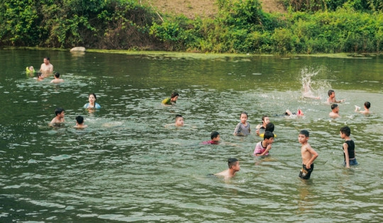 Gần 2.000 trẻ em Việt Nam dưới 16 tuổi thiệt mạng vì đuối nước mỗi năm: Kỹ năng phòng tránh đuối nước khi vào hè