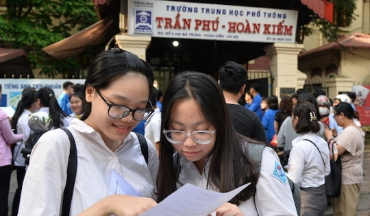 Hà Nội công bố điểm chuẩn lớp 10 công lập năm 2024