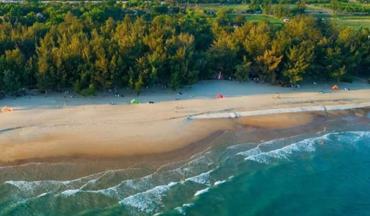 Phát hiện bãi biển tuyệt đẹp như ‘phim trường’ giữa lòng Bà Rịa - Vũng Tàu, chỉ cách trung tâm TP. HCM hơn 100km