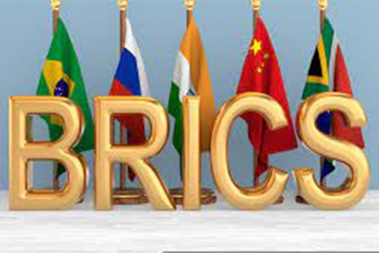 Điều gì thôi thúc Malaysia quyết tâm gia nhập BRICS?
