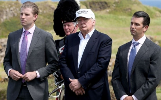 Con trai ông Trump gây lo ngại khi thâu tóm nhiều bất động sản ở vùng Vịnh