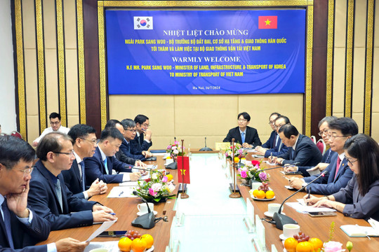 Hàn Quốc đề xuất hợp tác đường sắt tốc độ cao với Việt Nam