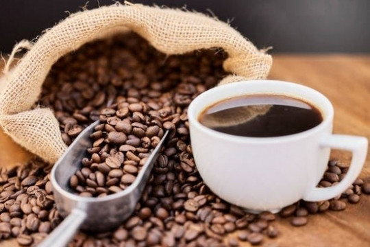 Việt Nam đứng TOP 2 thế giới về xuất khẩu cà phê, vì sao các doanh nghiệp vẫn phải nhập khẩu?