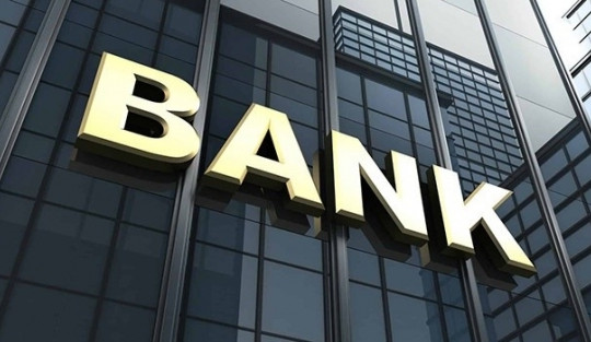 Một ngân hàng thông báo thay đổi tên