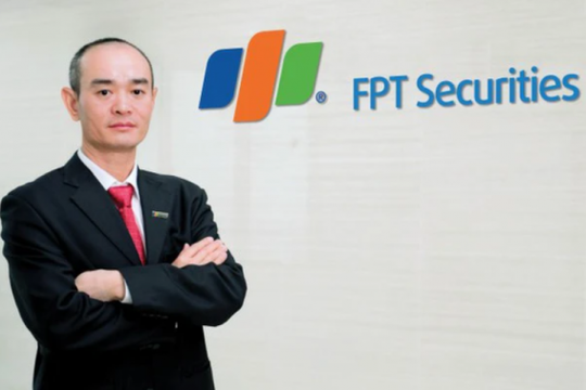 Tổng Giám đốc Chứng khoán FPT (FPTS) bán gần 2 triệu cổ phiếu giá sàn