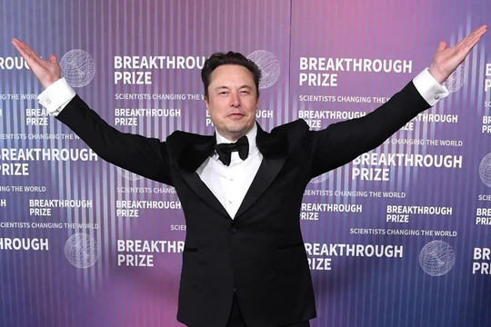 Tesla ‘hái ra tiền’ từ chính đối thủ, lập kỷ lục doanh thu từ ‘miếng bánh’ ít ai ngờ tới