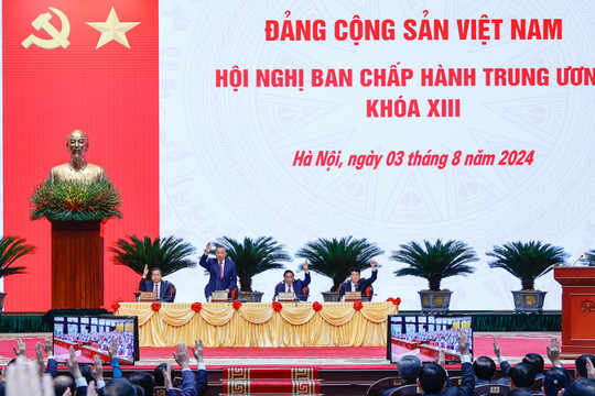 Khai mạc Hội nghị Ban Chấp hành Trung ương khóa XIII