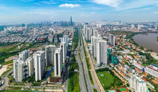 Chủ tịch Hội Môi giới Bất động sản Việt Nam: 'Các phân khúc bất động sản sẽ có xu hướng tăng giá nhưng sẽ khó xảy ra tình trạng sốt nóng'