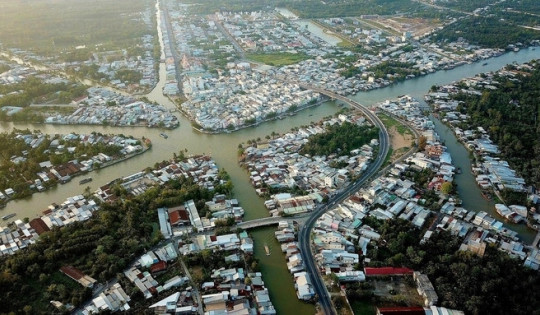 Thành phố duy nhất là nơi hội tụ của 7 kênh đào lớn, cầu nối giao thương của vựa lúa lớn nhất Việt Nam