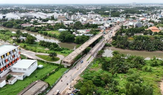 Hai cây cầu từng phải tạm ngưng xây dựng nay sắp hoàn thành: 'Cứu nguy' cho giao thông thành phố lớn nhất cả nước