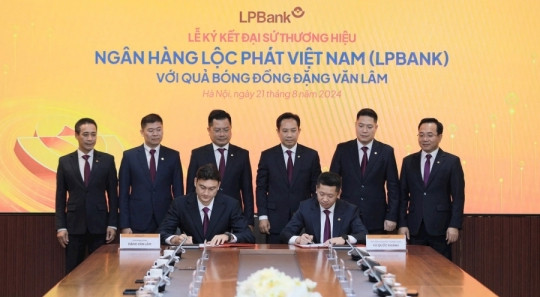 Thủ môn số 1 Việt Nam Đặng Văn Lâm trở thành Đại sứ thương hiệu LPBank