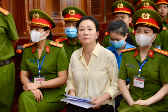 Vụ án Trương Mỹ Lan: Tòa án nhận đơn yêu cầu bồi thường của trái chủ đến hết 30/8/2024