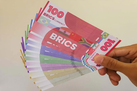 Cựu Thủ tướng Nga ‘dội gáo nước lạnh’ vào tham vọng đồng tiền chung của BRICS, kế hoạch phi USD hóa gặp ‘rào cản’ lớn