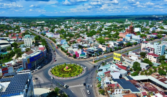 Tỉnh nằm ở 'đầu gối Trường Sơn, vai kề biên giới' chuẩn bị sáp nhập 1 huyện với 2 thị xã