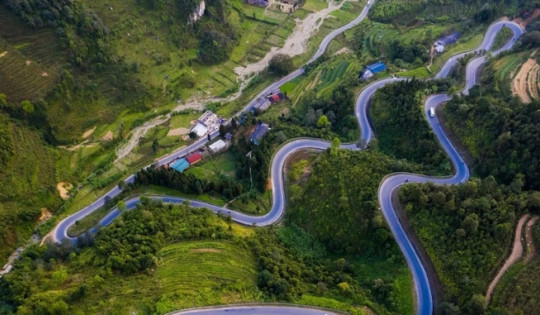 Cao Bằng: Nguy cơ sạt lở tại cung đèo nổi tiếng, đe dọa an toàn giao thông