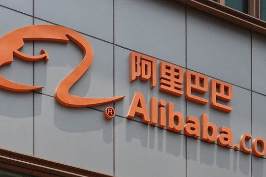 Alibaba Trung Quốc ‘hô biến’ hơn 100 mô hình AI nguồn mở chỉ trong một ngày